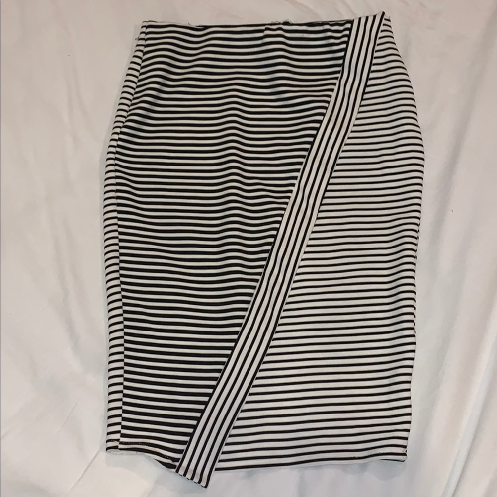 Pencil skirt